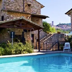 Carfagna , Asís Italia